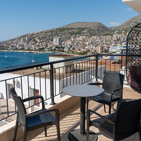 Blissful Apartments Sarande Bagian luar foto