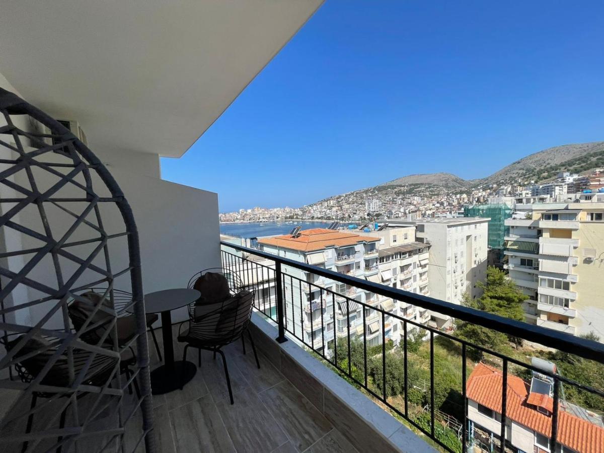 Blissful Apartments Sarande Bagian luar foto