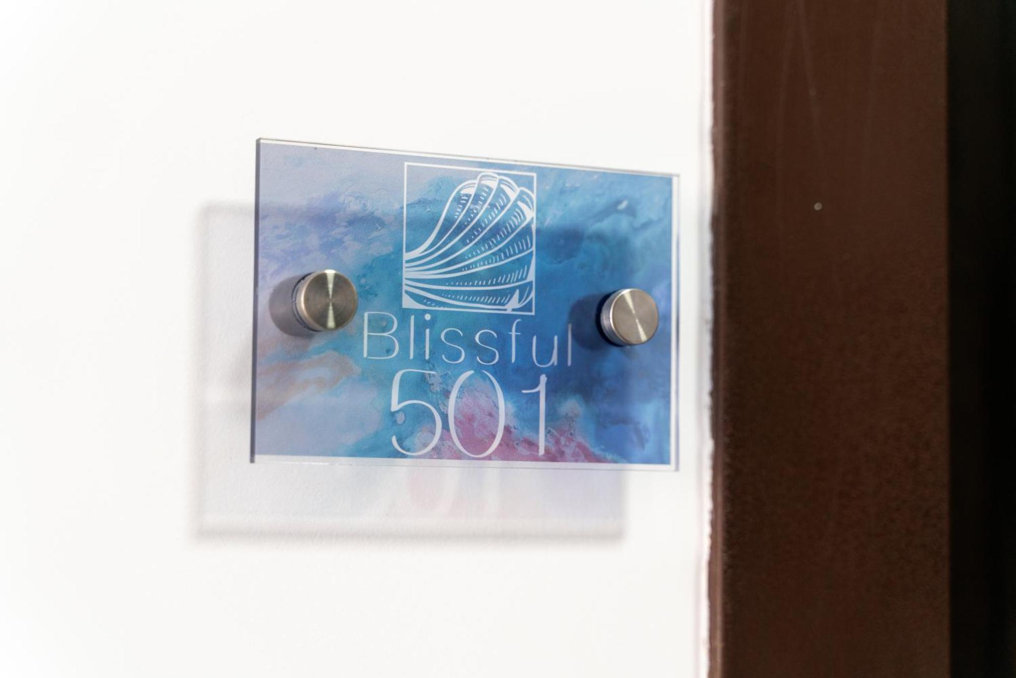 Blissful Apartments Sarande Bagian luar foto
