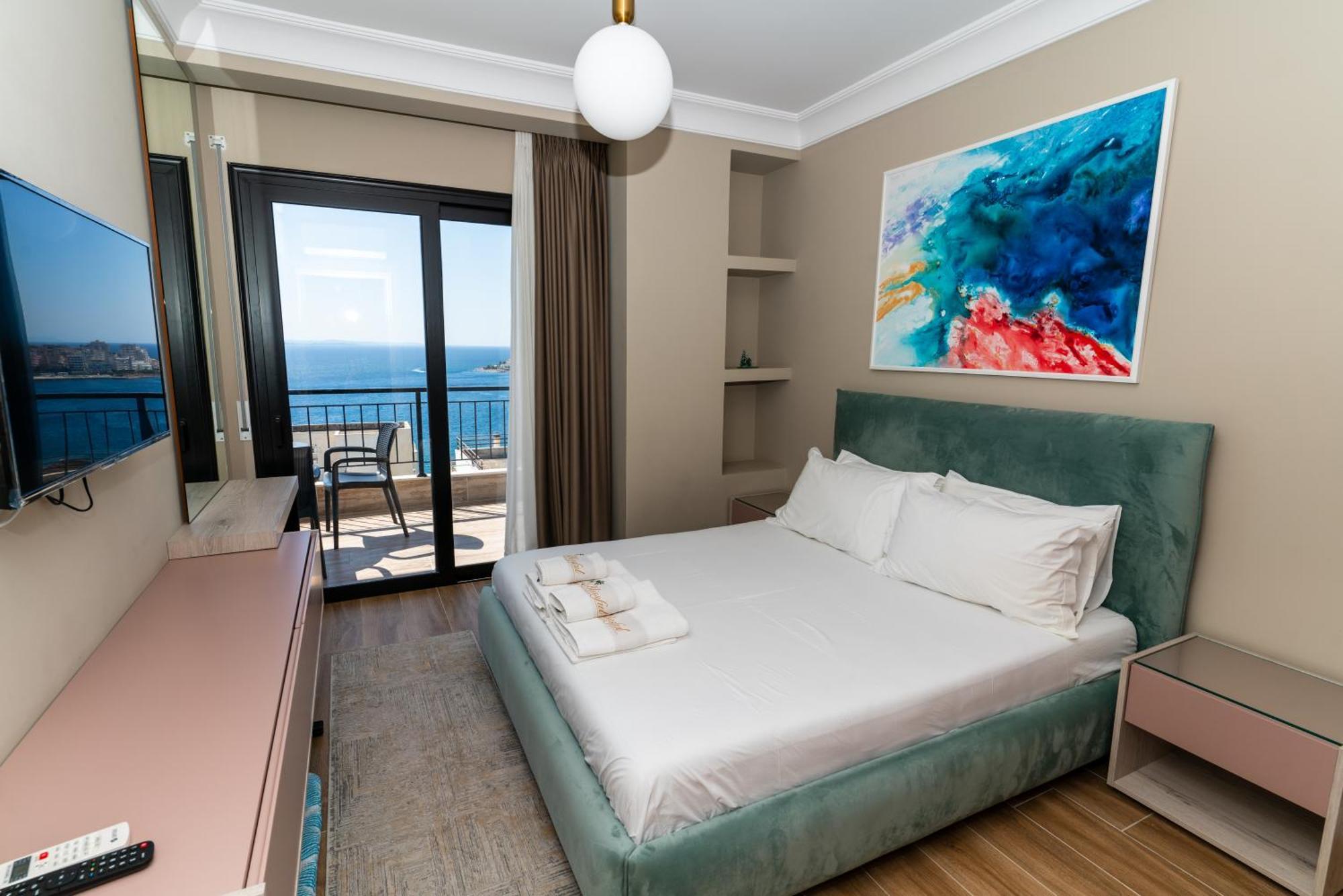 Blissful Apartments Sarande Bagian luar foto