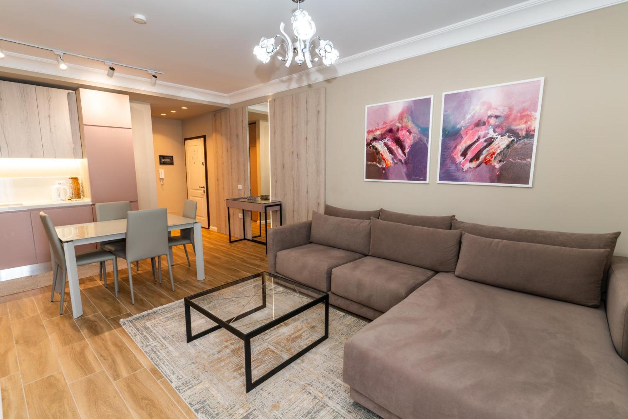 Blissful Apartments Sarande Bagian luar foto